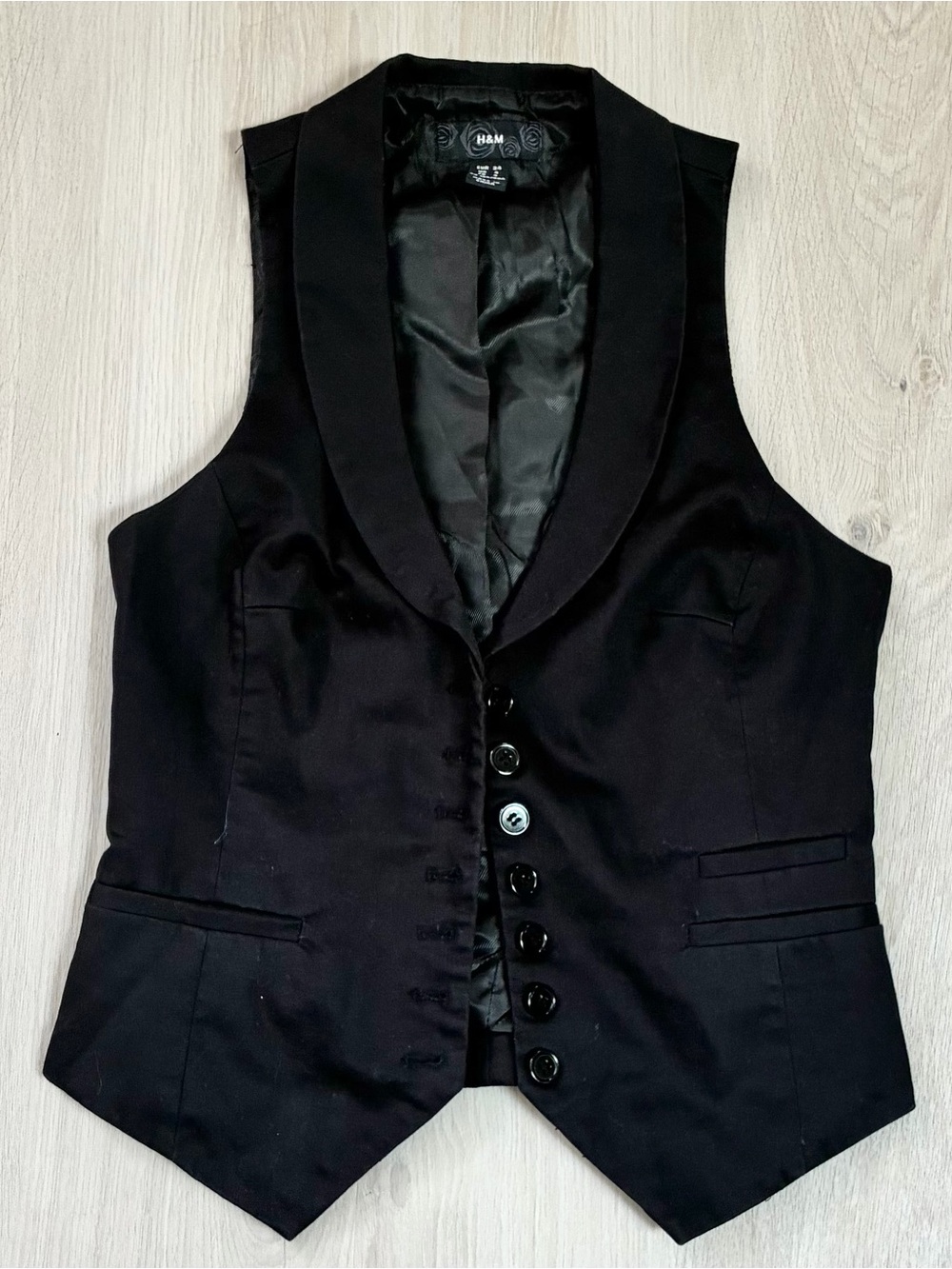 H&M Black Lined Jacket Inner Label Detail